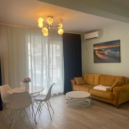 Ini Apartment Alezzi 那沃达利 外观 照片