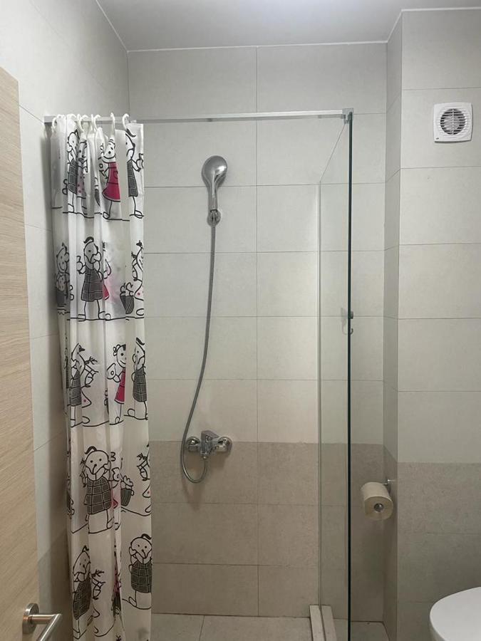 Ini Apartment Alezzi 那沃达利 外观 照片